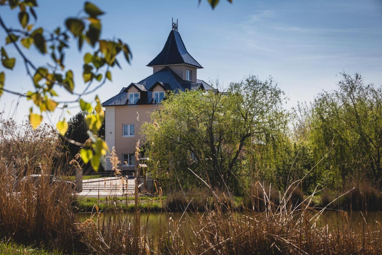 Navigator Hotel Palić Eksteriør billede