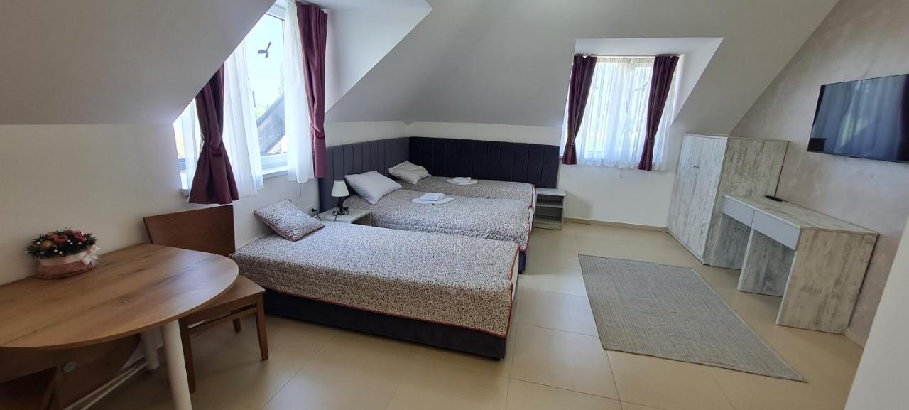 Navigator Hotel Palić Eksteriør billede
