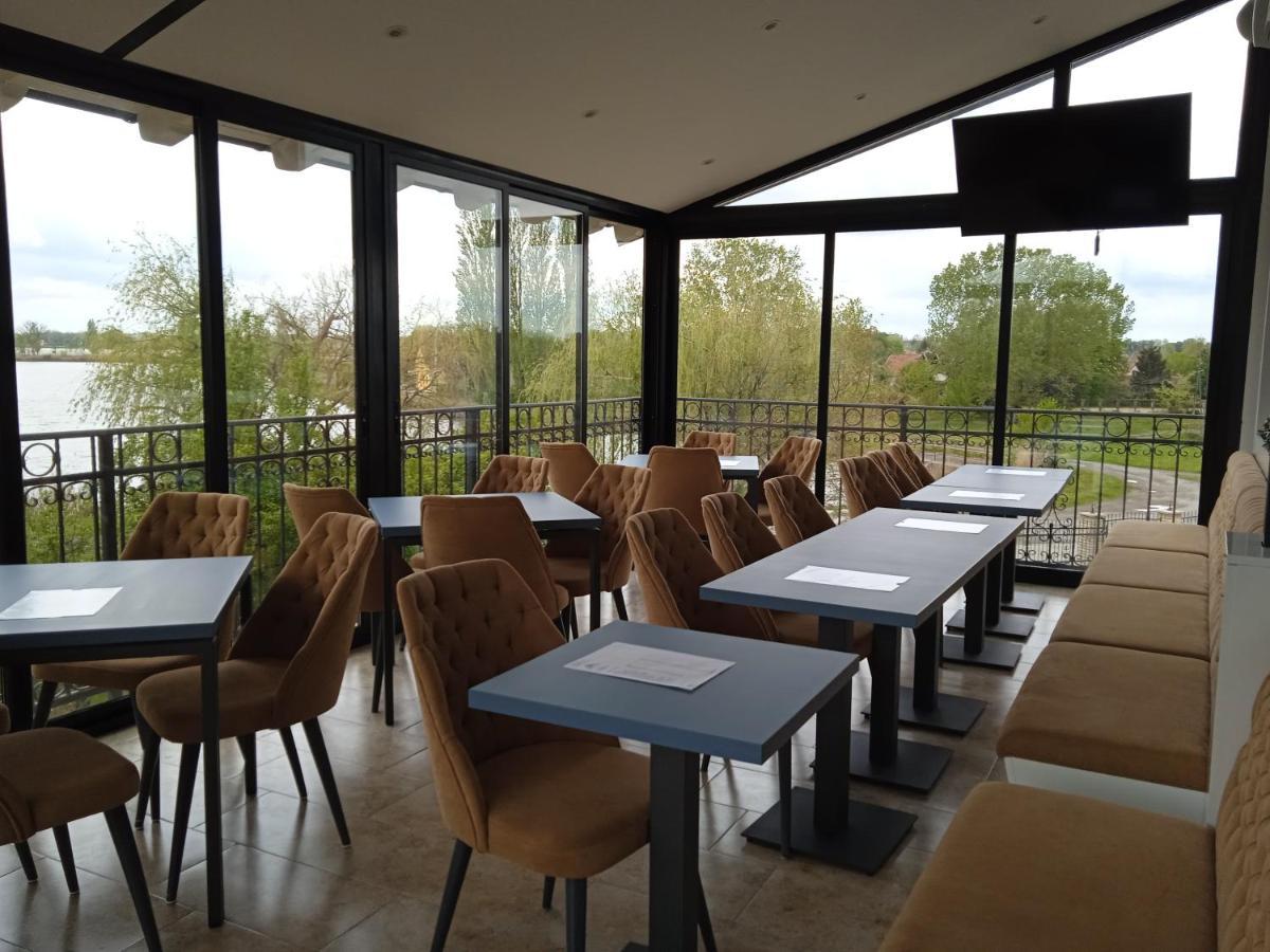 Navigator Hotel Palić Eksteriør billede