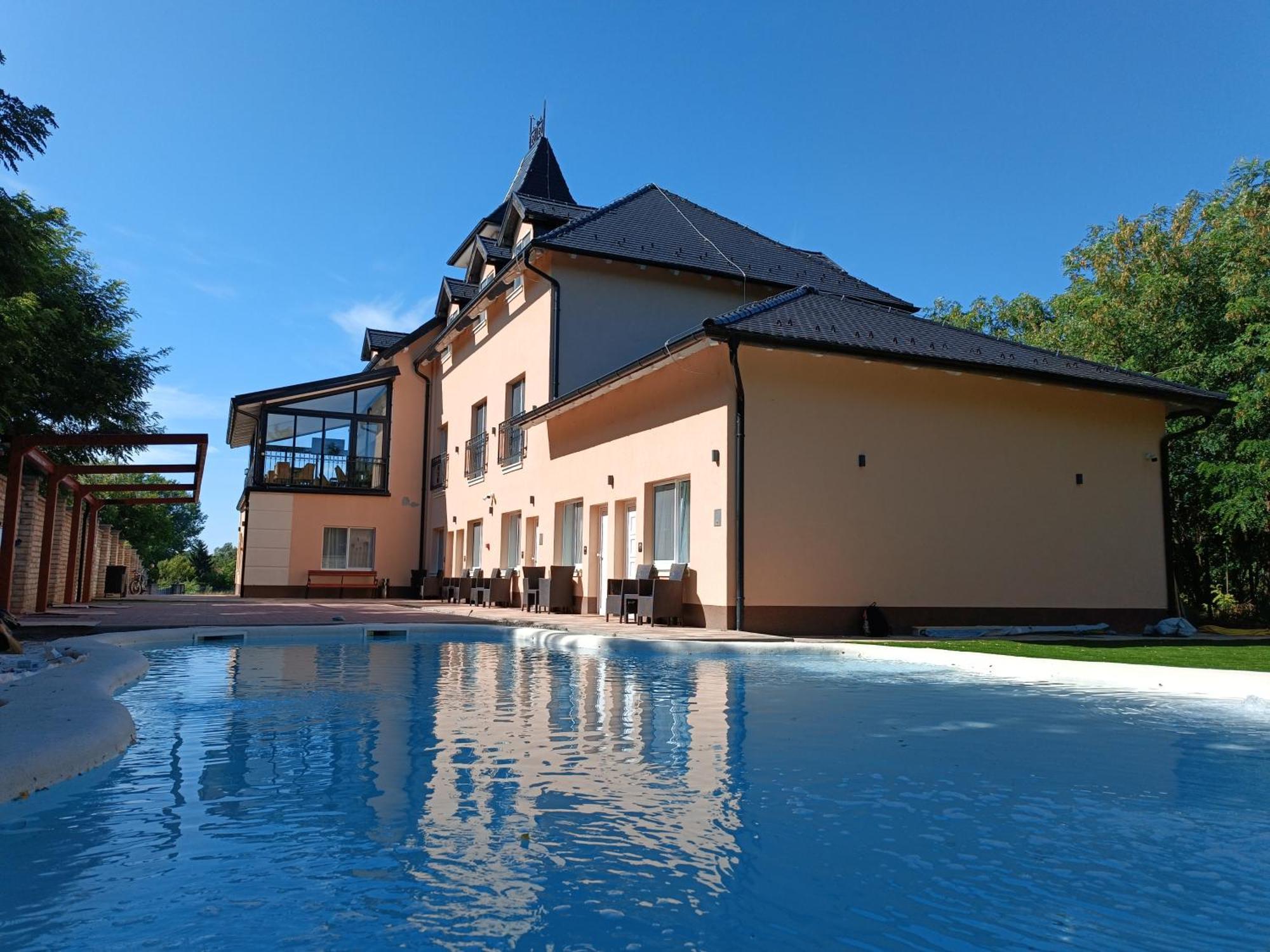 Navigator Hotel Palić Eksteriør billede