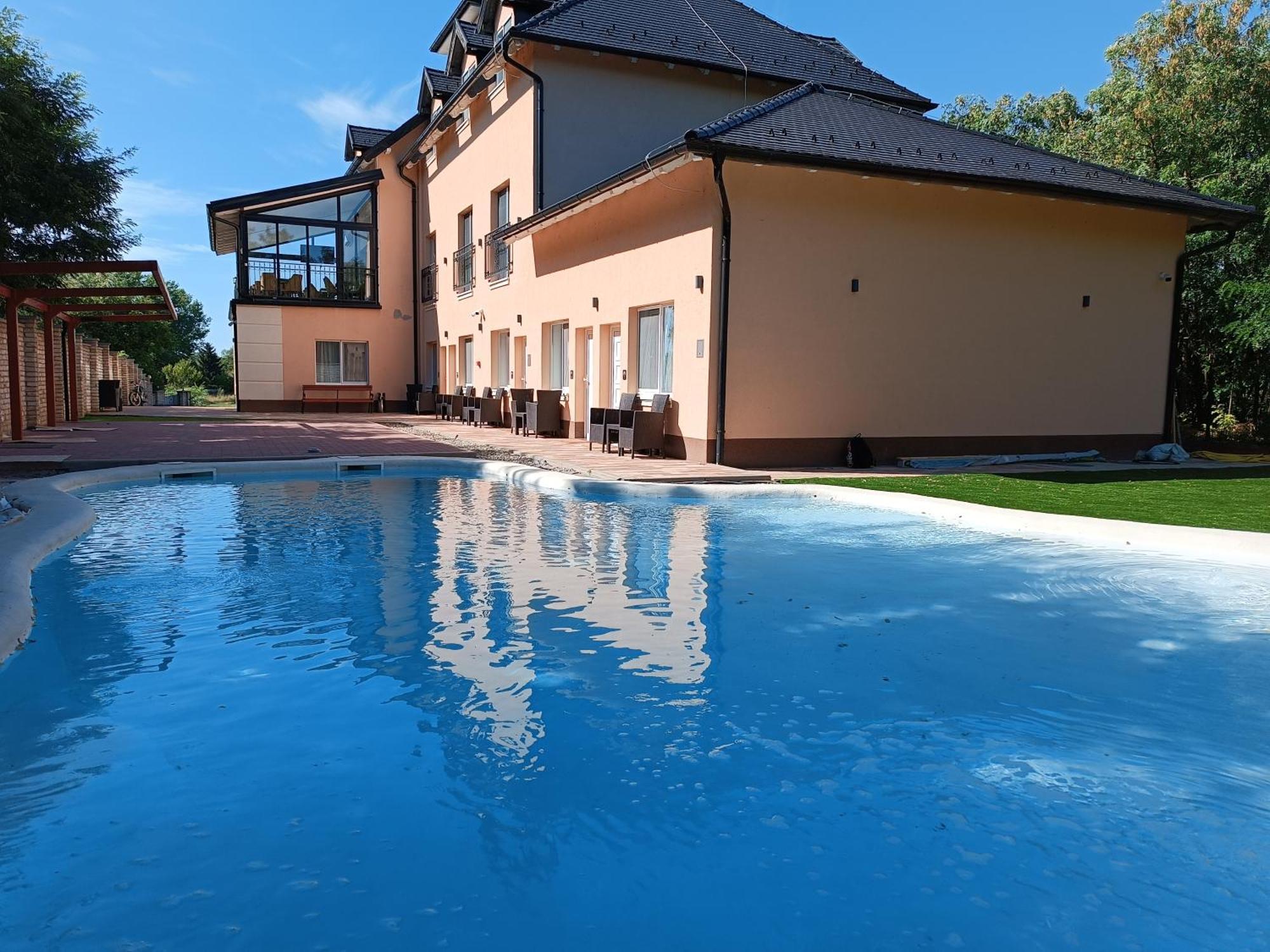 Navigator Hotel Palić Eksteriør billede